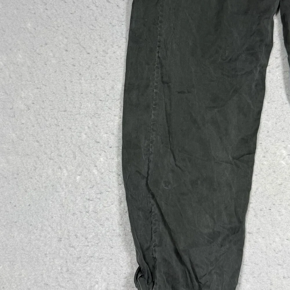 Lululemon Ready Set Cargo Pant Women’s Size 4 Green Pockets Drawstring